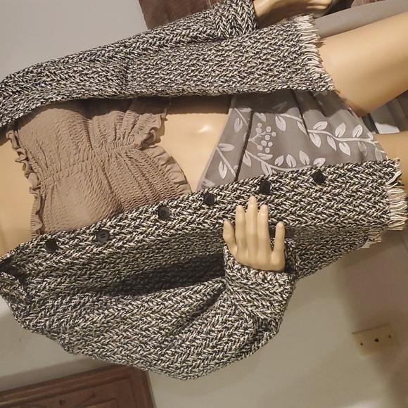 CHIC ERRO Shirt jacket cover up - Picture 6 of 13